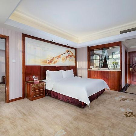 Vienna Hotel Shenzhen Pingshan Shenshan Road Extérieur photo
