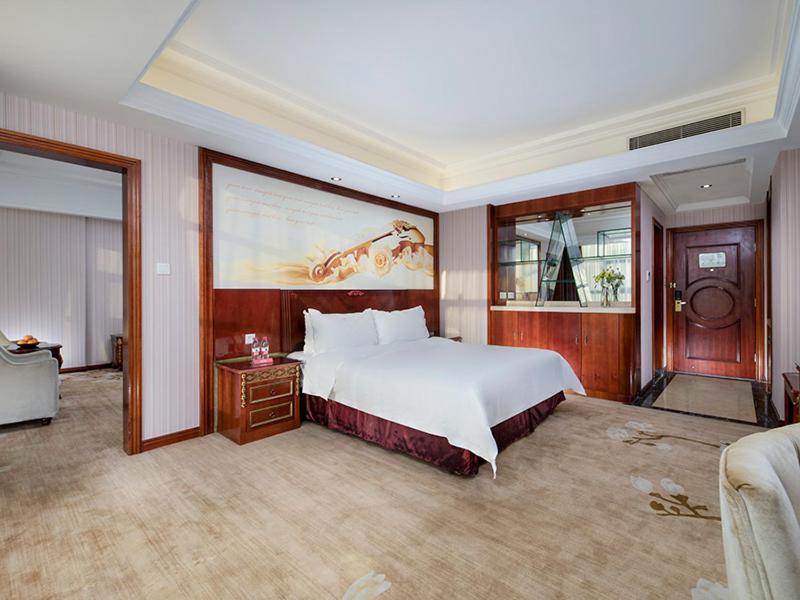 Vienna Hotel Shenzhen Pingshan Shenshan Road Extérieur photo